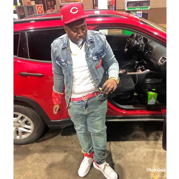 Meet your Posher, Demaureé - Picture 1 of 1